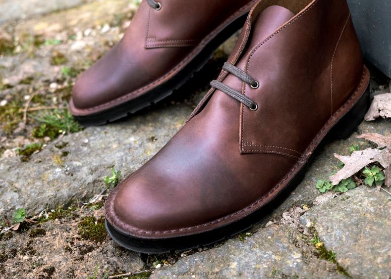 Men Solovair Gaucho Crazy Horse Chukka Boot 2N2B833