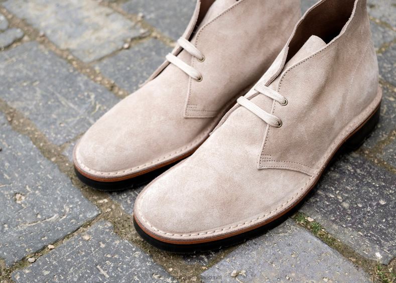 Men Solovair Sand Suede Chukka Boot 2N2B831