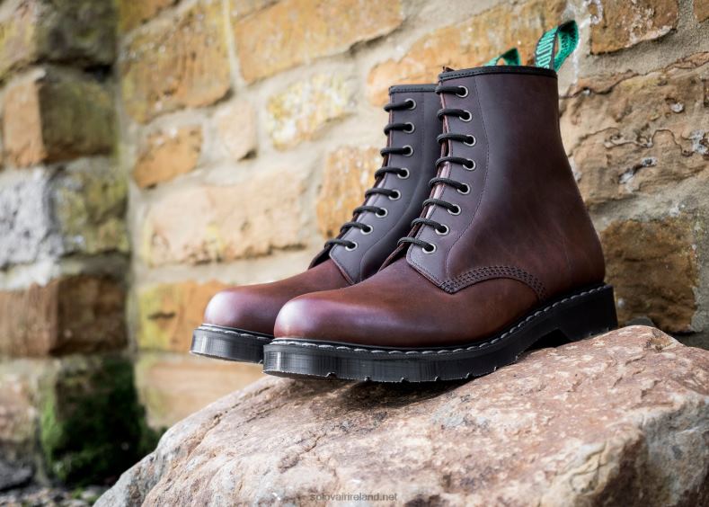 Men Solovair Gaucho Crazy Horse 8 Eye Derby Boot 2N2B864