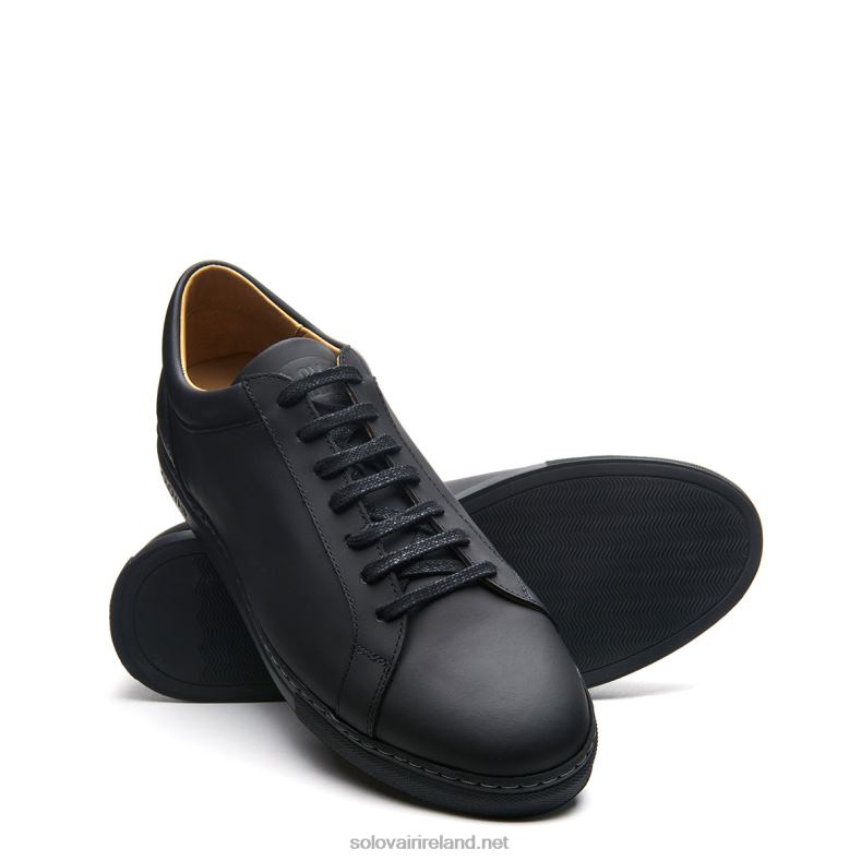 Solovair Black Greasy Sneaker 070 2N2B8228
