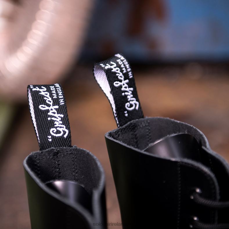 Women Solovair Black Hi-Shine 10 Eye Steel Toe Capped Derby Boot 2N2B8326